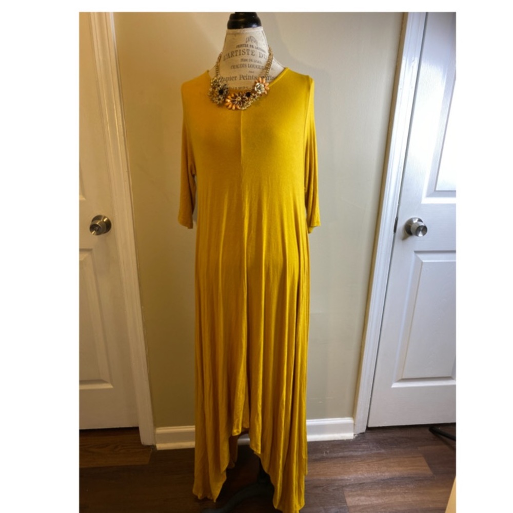 ✨NWOT✨ Long Sleeve Yellow Swing Dress S - Picture 4 of 7